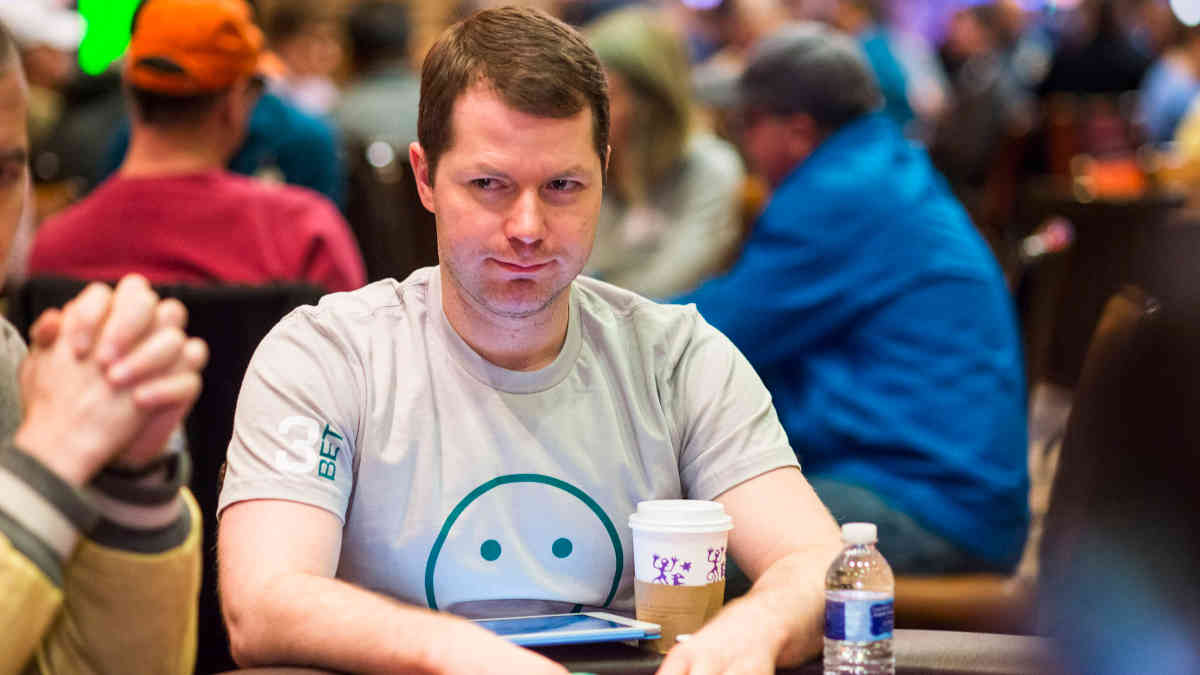 exploits to crush live poker tournaments