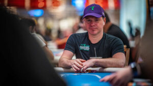 prepare for live poker