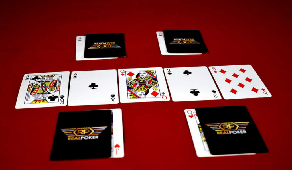 strategic thinking and poker