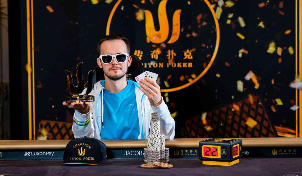 mikita triton poker 2025