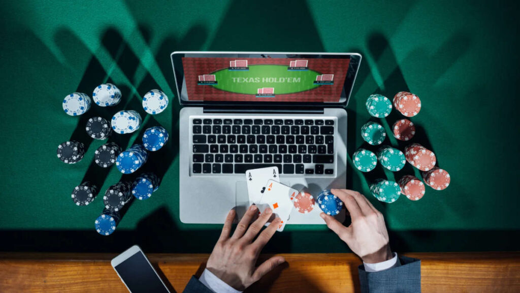 Online vs. Live Poker Statistical Differences