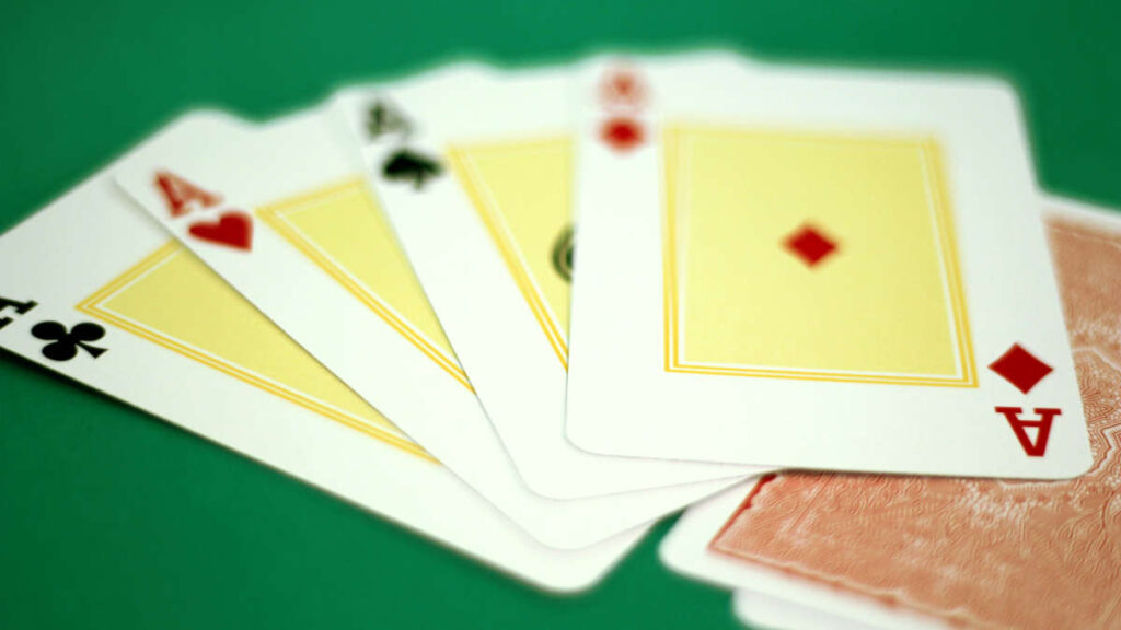 how canadian players choose poker rooms