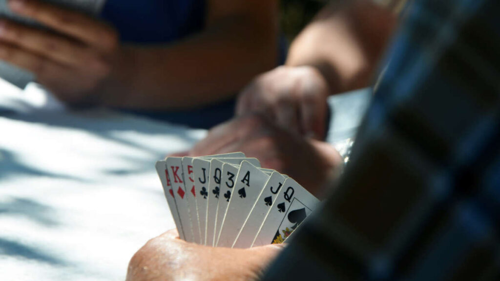 online card games evolution