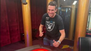 doug polk, hustler casino live