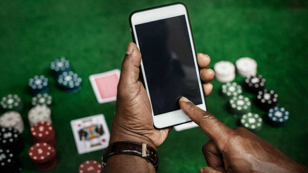 how to play online poker