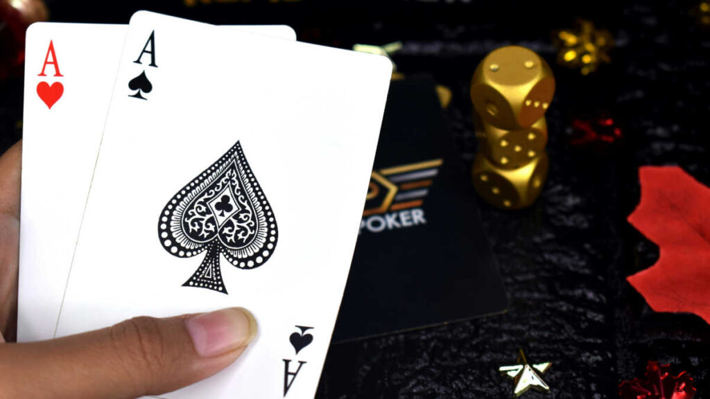 best live poker variants online