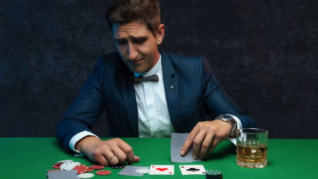 is online poker harder than live