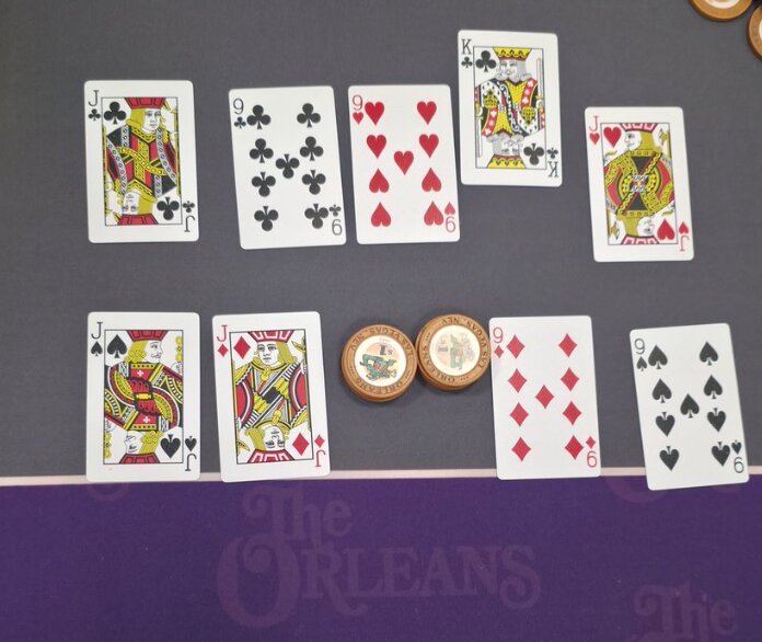 The $141,000 bad beat at the Orleans: quad nines run into quad jacks.
