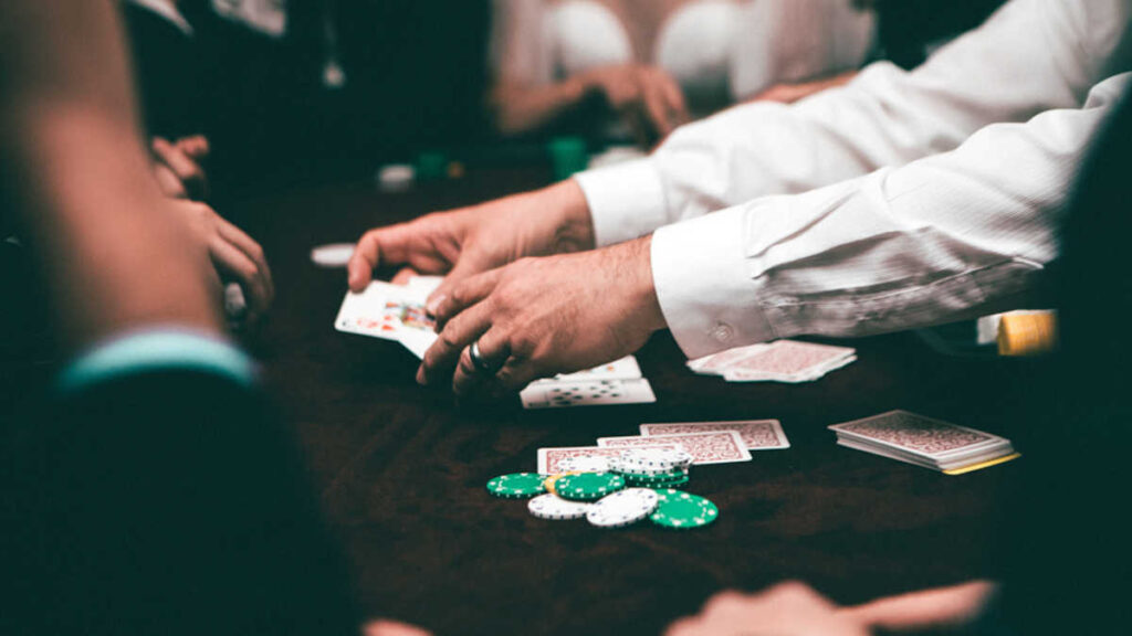 relevance of bet sizing in poker